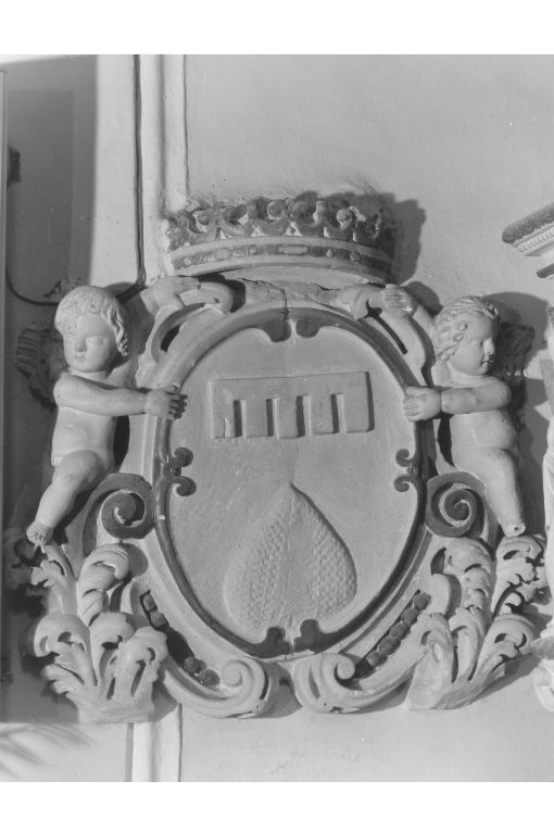 stemma gentilizio (rilievo) - ambito salentino (secc. XVII/ XVIII)
