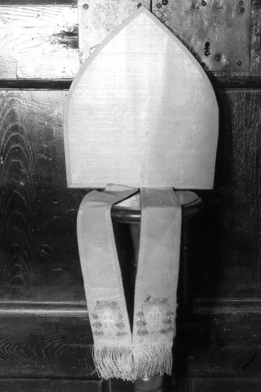 mitria - manifattura italiana (sec. XIX)