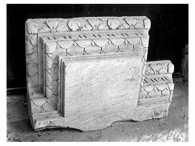 altare, frammento - ambito salentino (seconda metà sec. XVIII)