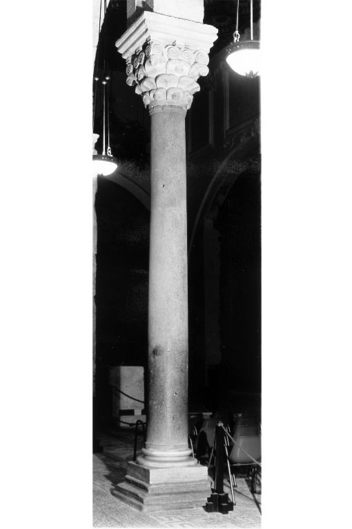 colonna - ambito Italia meridionale (secc. XII/ XVIII)