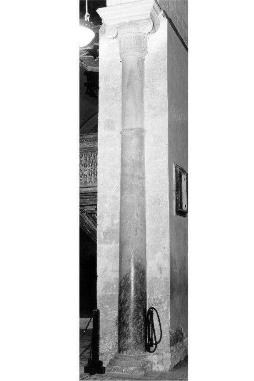 semicolonna - ambito Italia meridionale (secc. XII/ XVIII)