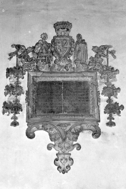 lapide tombale - ambito salentino (sec. XVII)