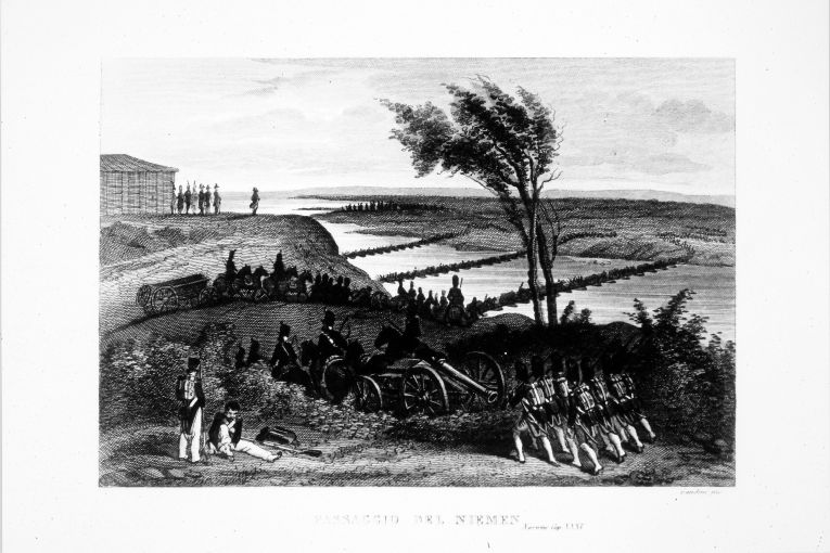 Le truppe francesi attraversano il fiume Niemen (stampa colorata a mano smarginata) di Gandini Domenico (sec. XIX)