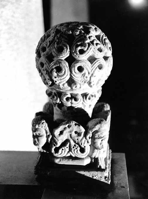 scultura - ambito pugliese (prima metà sec. XIII)