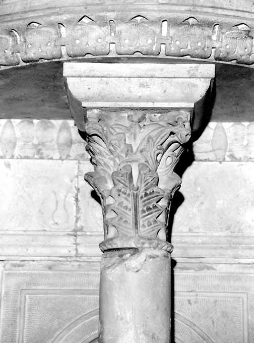 capitello - ambito pugliese (prima metà sec. XIII)