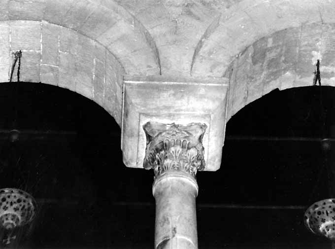 capitello - ambito pugliese (secc. X/ XVIII)