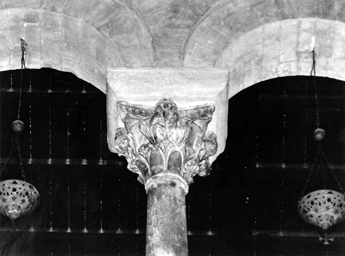 capitello - ambito pugliese (secc. X/ XVIII)