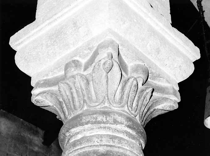 capitello - ambito pugliese (sec. XI)
