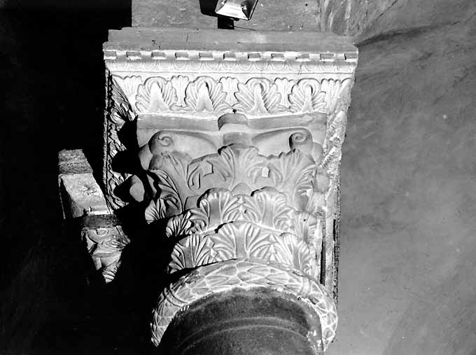 capitello - ambito pugliese (seconda metà sec. XV)