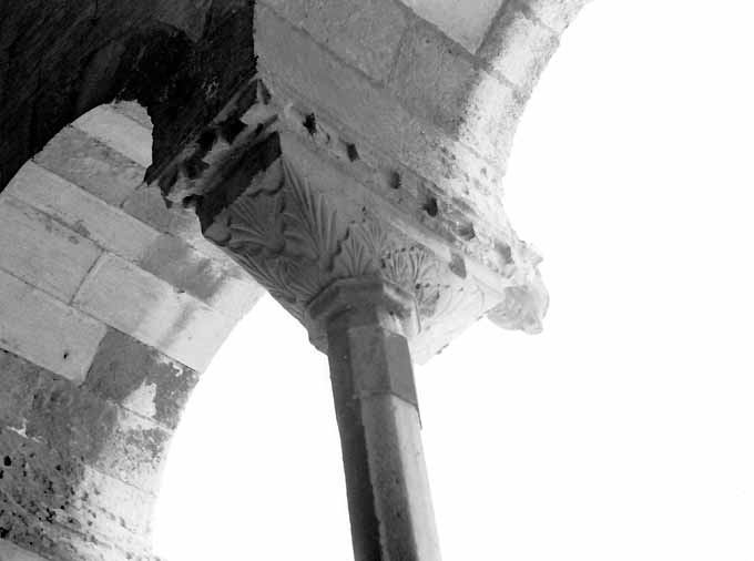 capitello - a gruccia - ambito pugliese (fine/inizio secc. XII/ XIII)