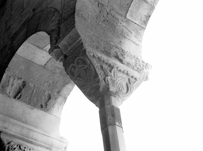 capitello - a gruccia - ambito pugliese (fine/inizio secc. XII/ XIII)