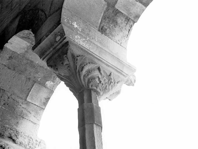 capitello - a gruccia - ambito pugliese (fine/inizio secc. XII/ XIII)