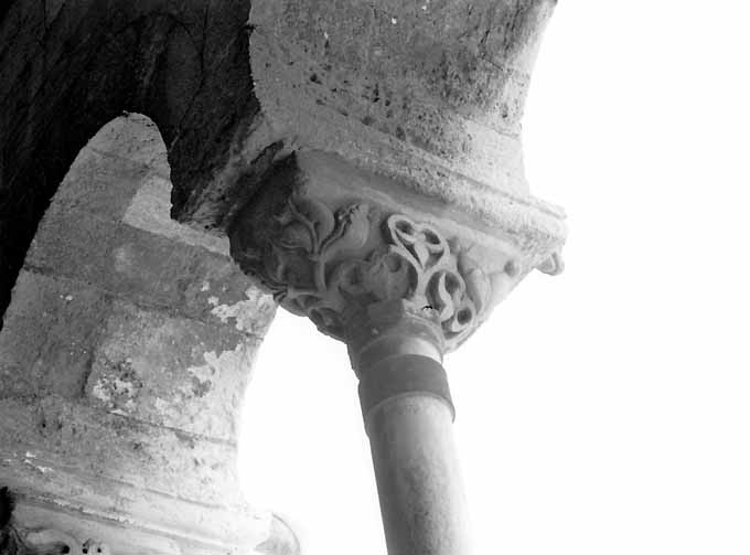 capitello - a gruccia - ambito pugliese (fine/inizio secc. XII/ XIII)