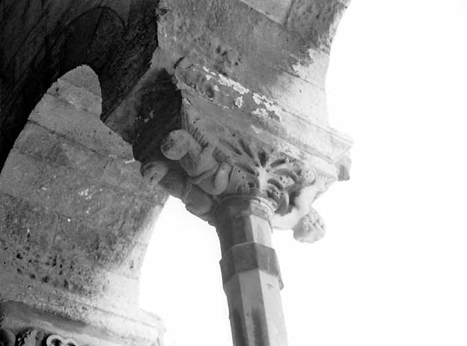 capitello - a gruccia - ambito pugliese (fine/inizio secc. XII/ XIII)