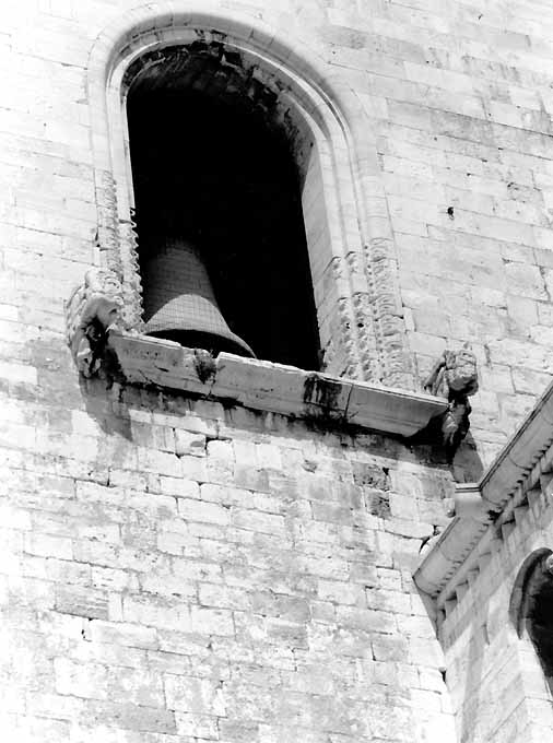 finestra - ambito pugliese (terzo quarto sec. XIII)