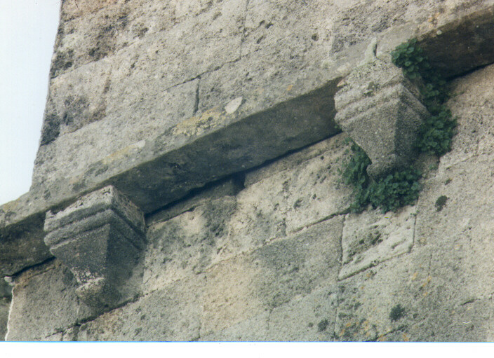 mensola, serie - ambito salentino (primo quarto sec. XVII)