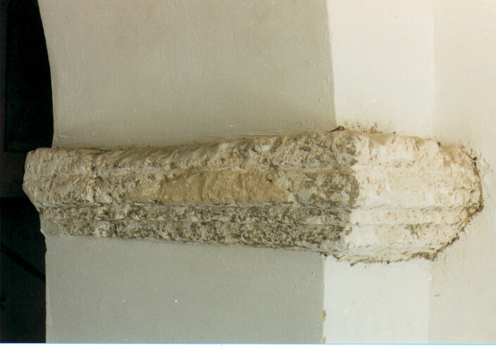 semicapitello, serie - ambito salentino (secc. XVI/ XVII)