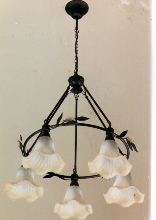 lampadario - ambito Italia meridionale (primo quarto sec. XX)