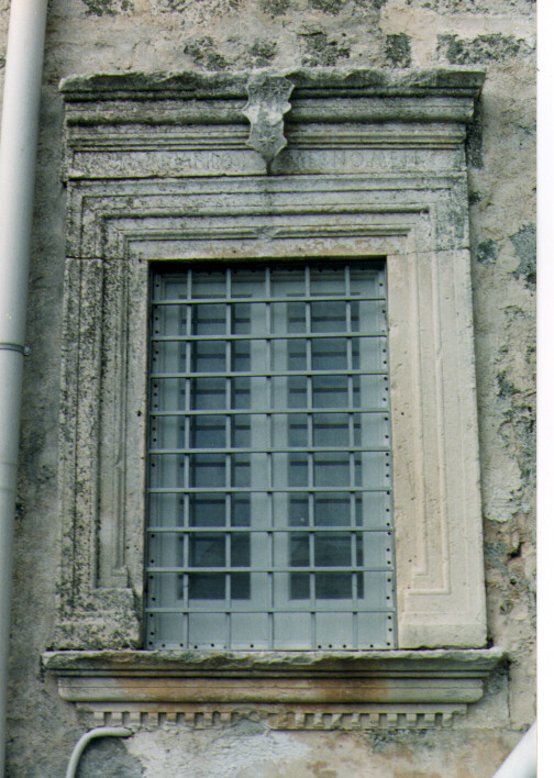 mostra di finestra - ambito salentino (ultimo quarto sec. XVI)