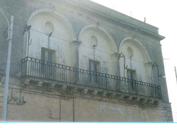 loggia - ambito salentino (seconda metà sec. XIX)