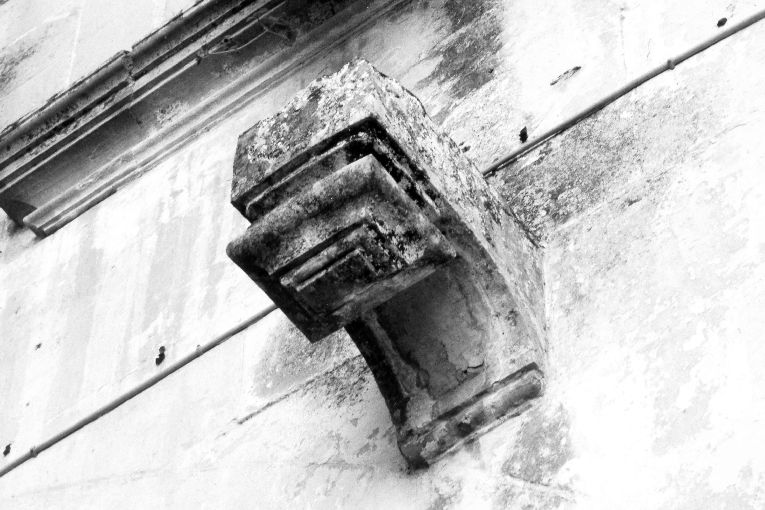 mensola, coppia - ambito salentino (sec. XVIII)