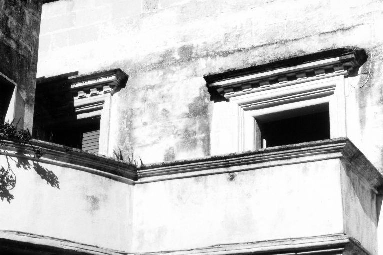 mostra di portafinestra, serie - ambito salentino (prima metà sec. XVII)