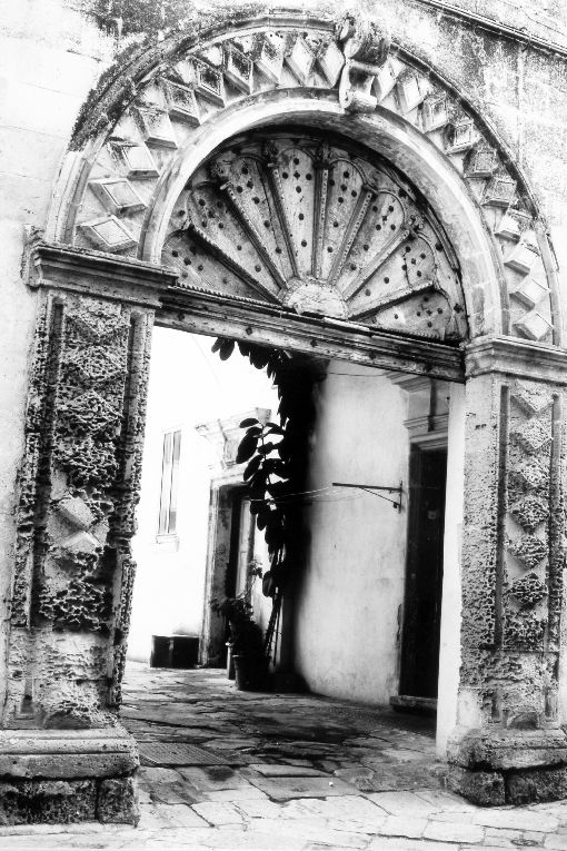 portale - ambito salentino (sec. XVIII)