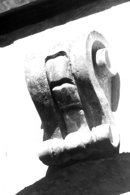 chiave d'arco - ambito salentino (sec. XVIII)