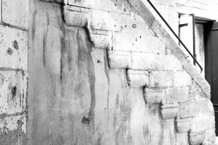 decorazione plastica - ambito salentino (fine/inizio secc. XVI/ XVII)