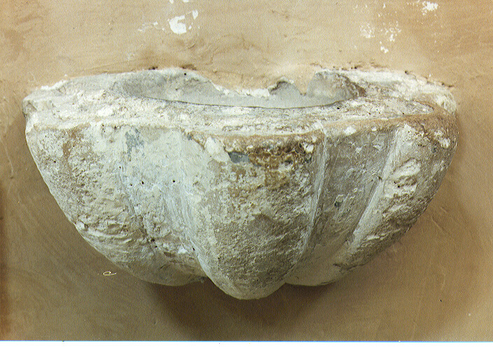 acquasantiera da parete - ambito Italia meridionale (fine sec. XVII)