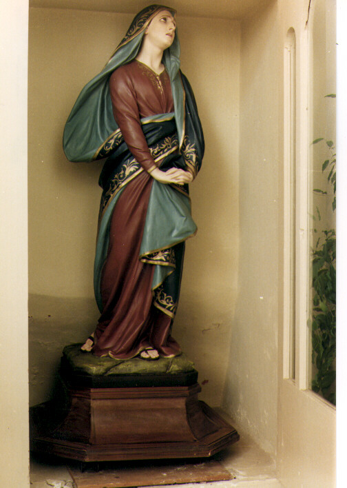 Madonna Addolorata (statua) di Guacci Luigi (bottega) (fine/inizio secc. XIX/ XX)