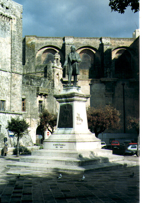 piedistallo di statua di Bortone Antonio (secc. XIX/ XX)