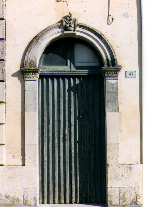 portale - ambito salentino (primo quarto sec. XX)