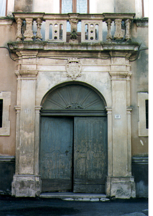 portale - ambito salentino (ultimo quarto sec. XVIII)