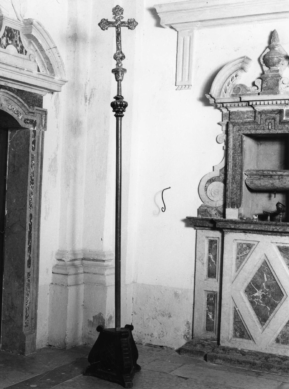 croce processionale - bottega veneta (sec. XVIII)