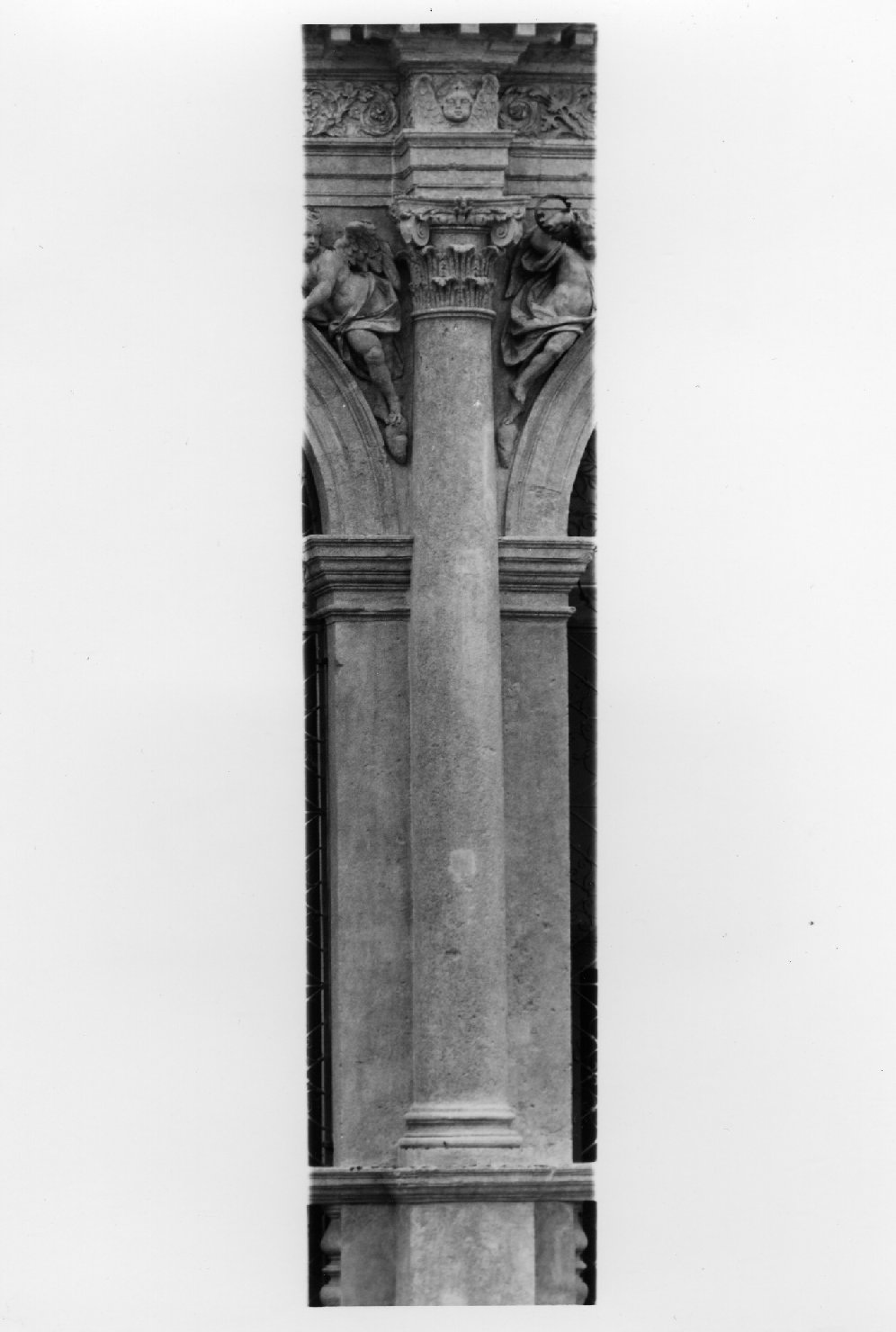 colonna, serie di Bonin Paolo (sec. XVII)