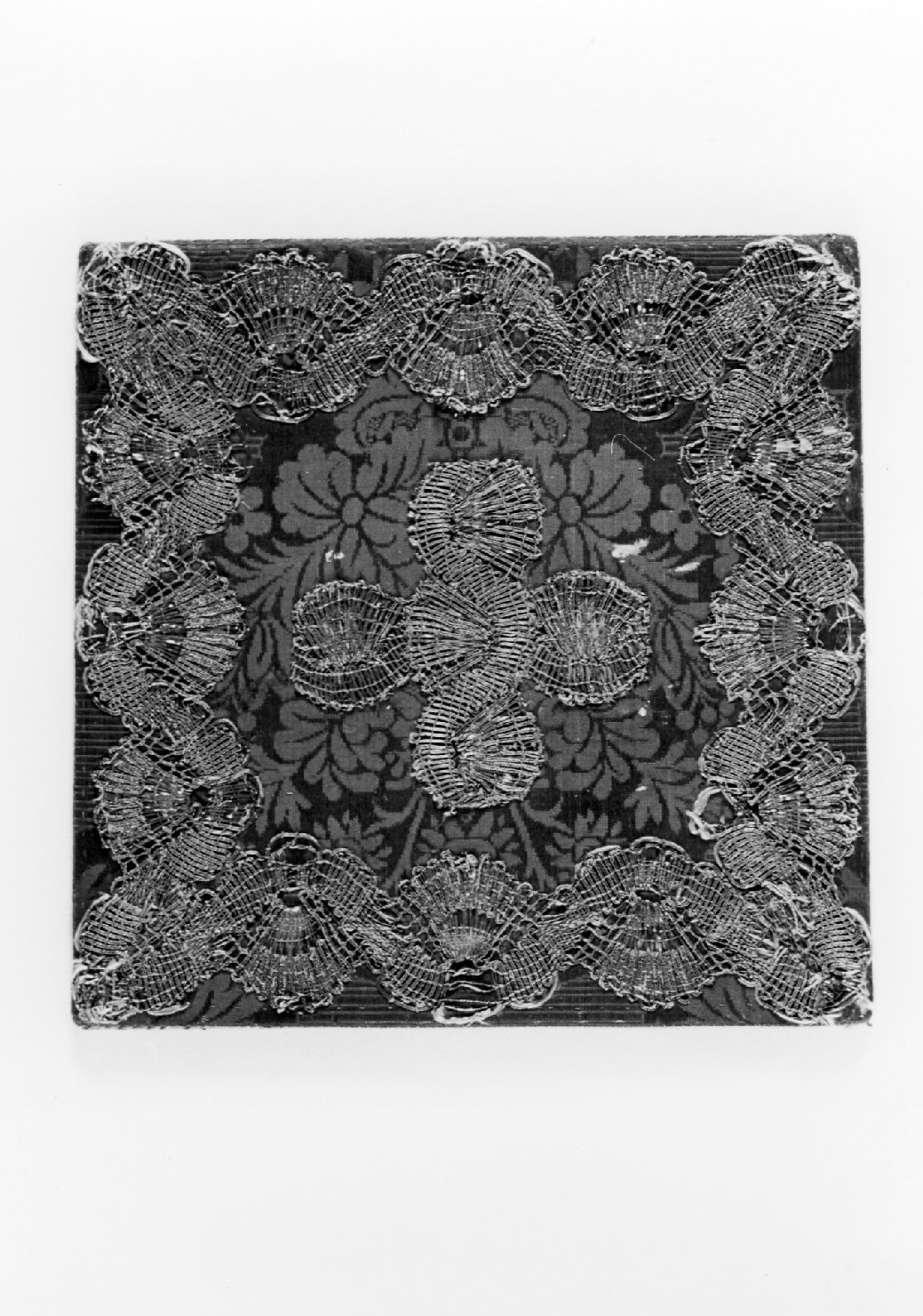 borsa, elemento d'insieme - manifattura italiana (sec. XIX)