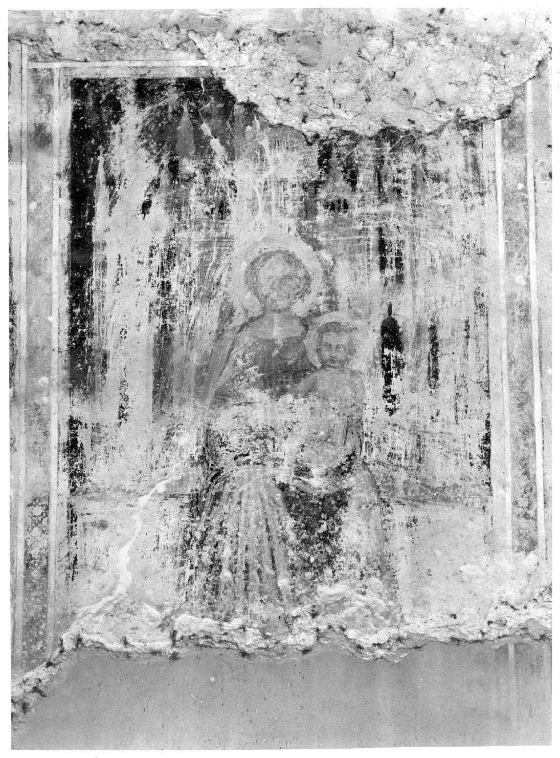 Madonna con Bambino in trono (dipinto) - ambito veronese (primo quarto sec. XV)