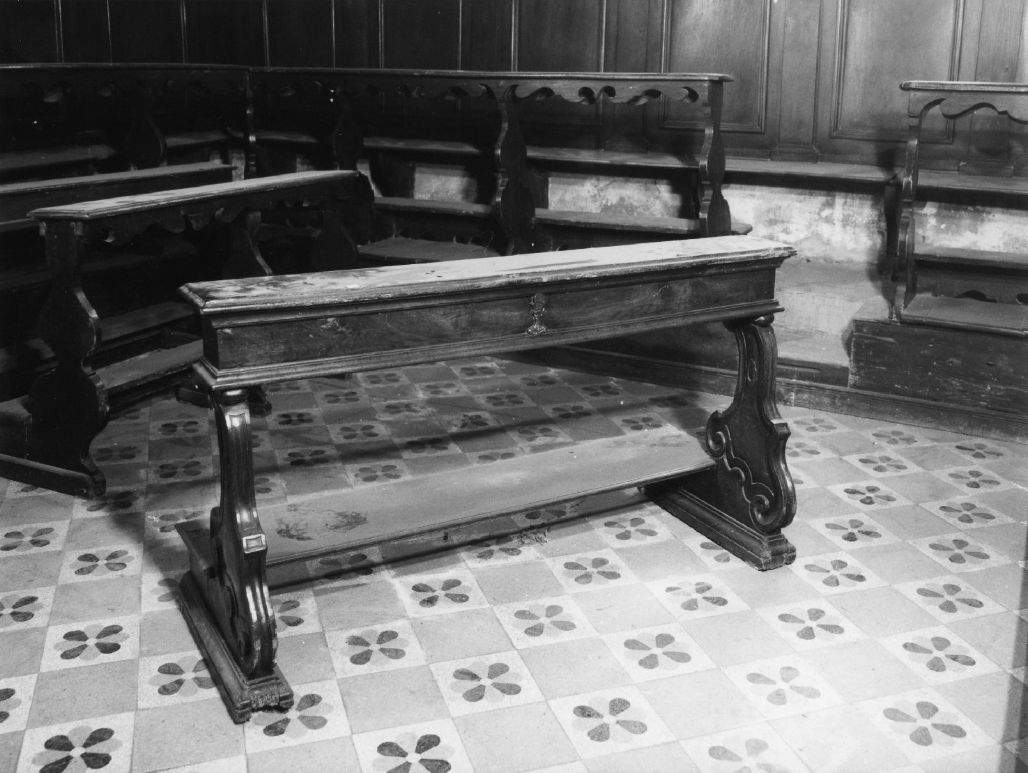 inginocchiatoio - bottega veneta (seconda metà sec. XVIII)