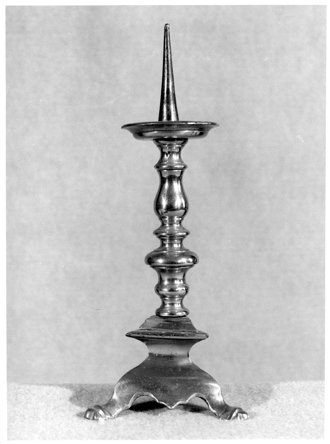 candeliere d'altare - bottega vicentina (secc. XVII/ XVIII)