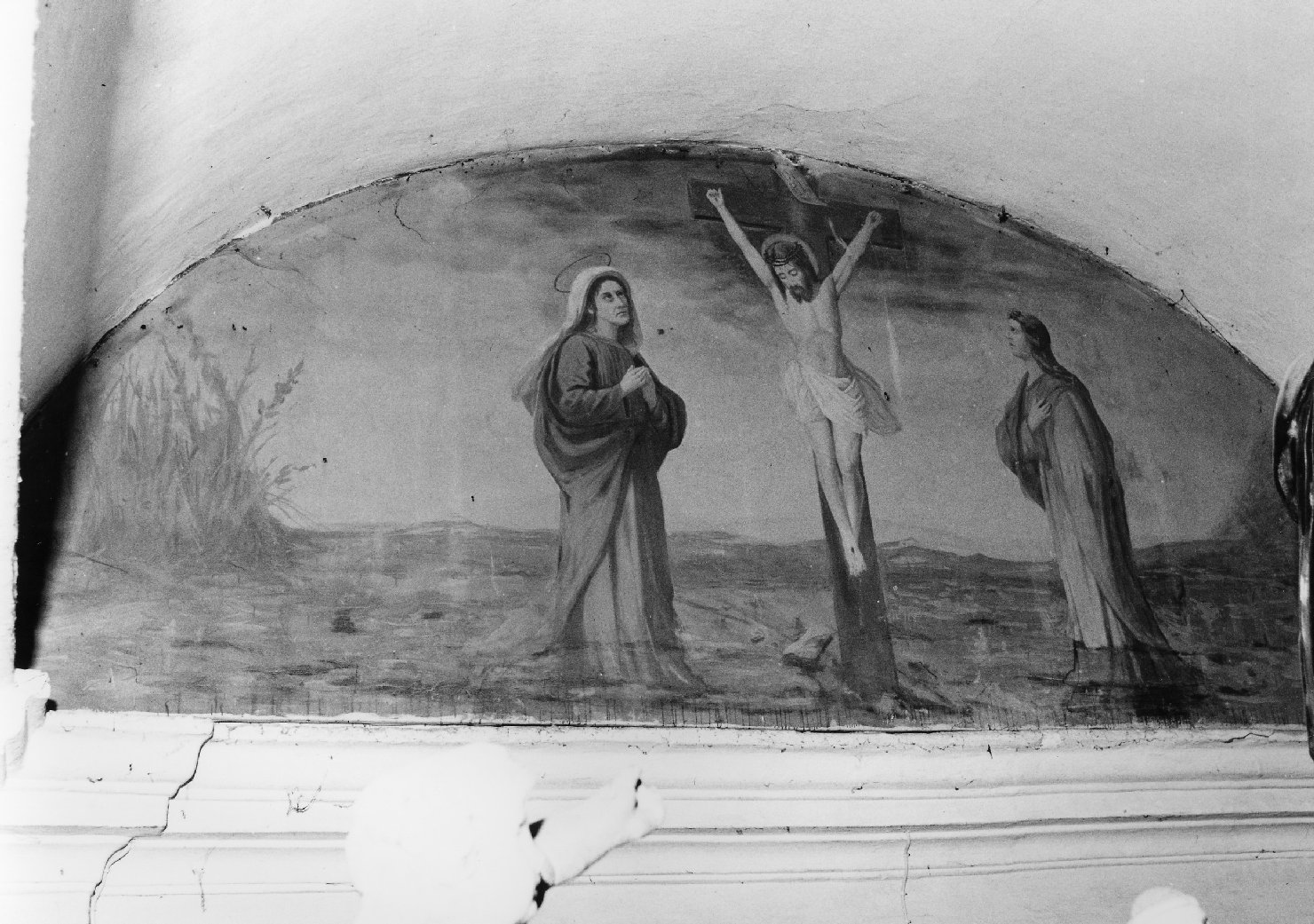 crocifissione di Cristo (dipinto) di Tascheri Giovanni (sec. XX)