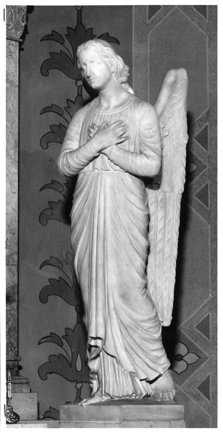 angelo orante (scultura) di Caldana Egisto (sec. XX)