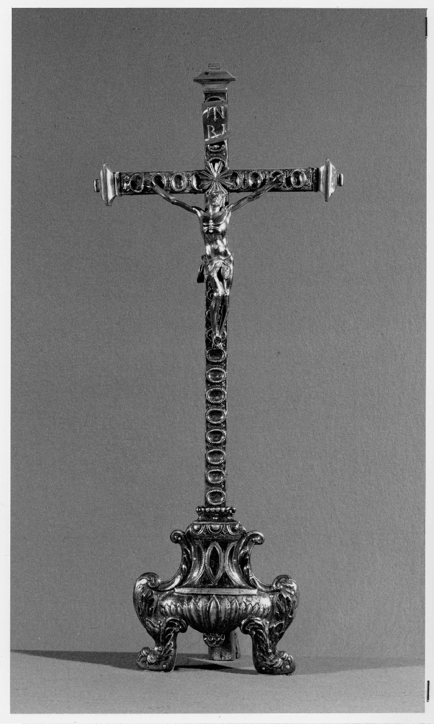 Cristo crocifisso (croce d'altare) - bottega veneta (ultimo quarto sec. XIX)