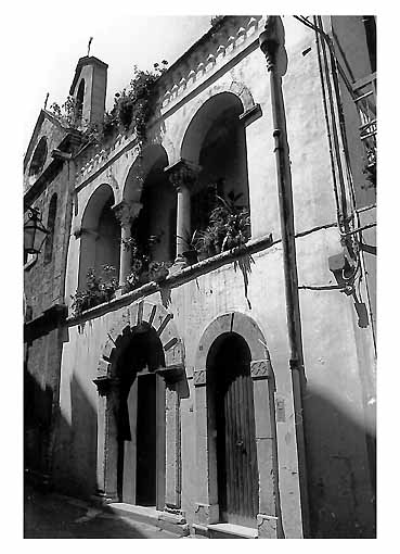 CASA in VIA SQUICCIARINI, 17-19 (casa) - Acquaviva delle Fonti (BA) 