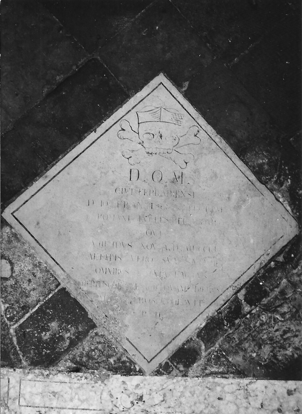 lapide, opera isolata - bottega ferrarese (sec. XIX)