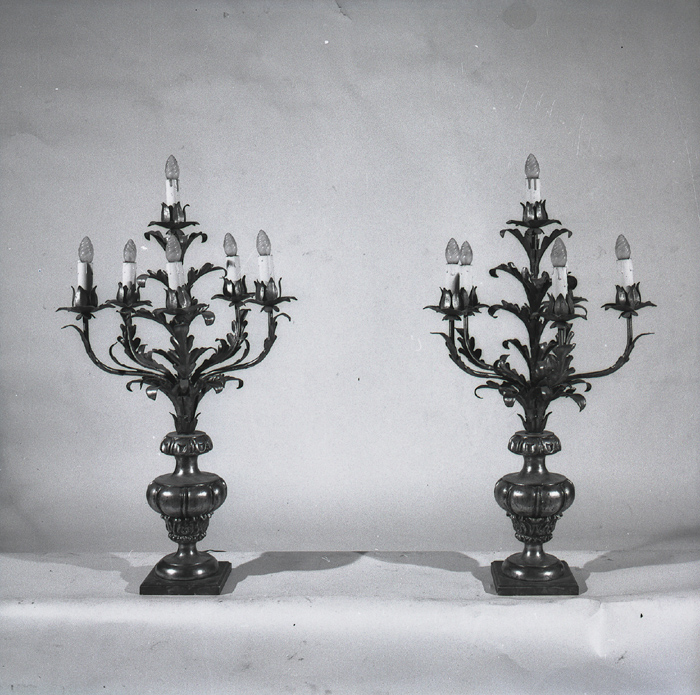 candelabro, coppia - bottega ferrarese (sec. XVIII)