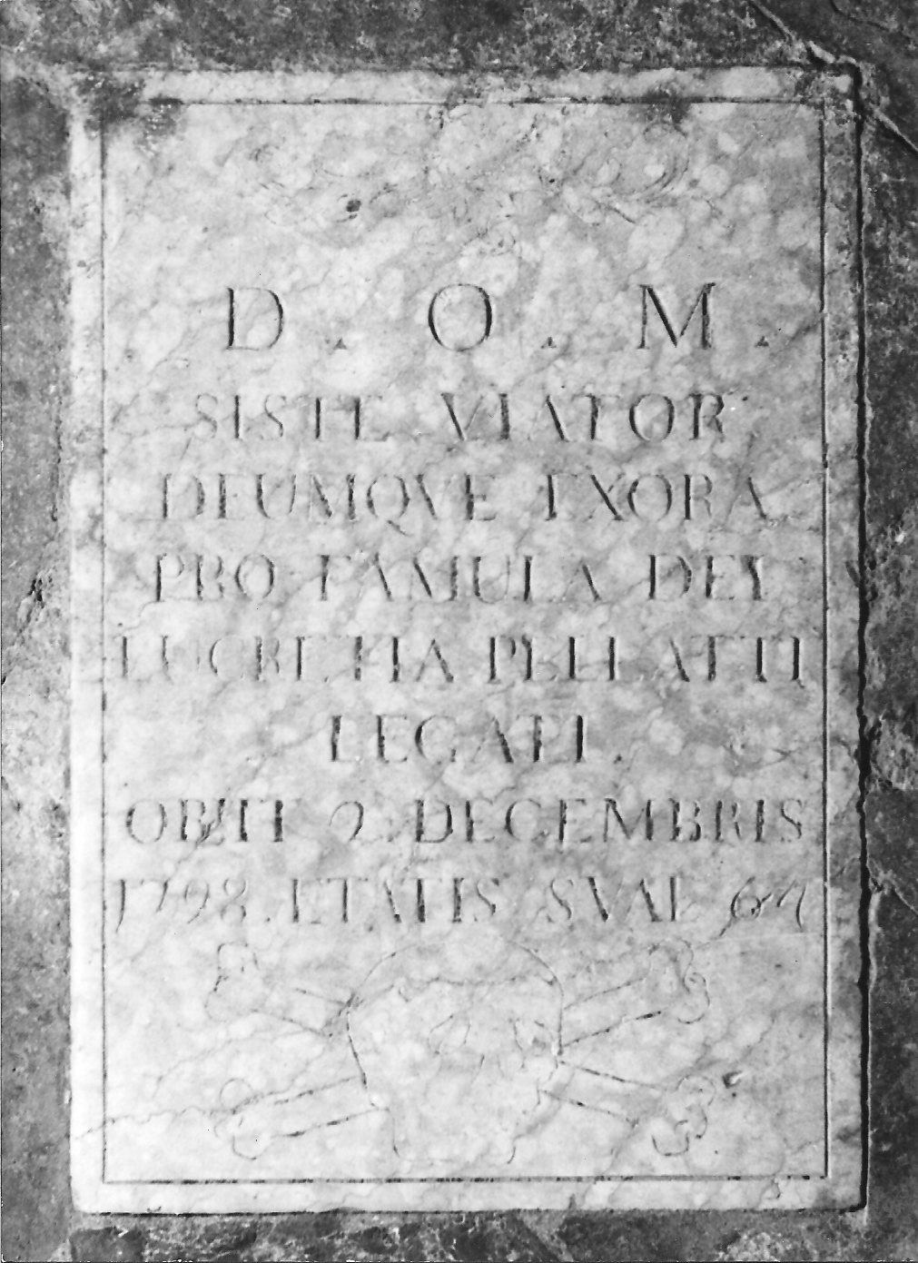 lapide, opera isolata - bottega ferrarese (sec. XVIII)