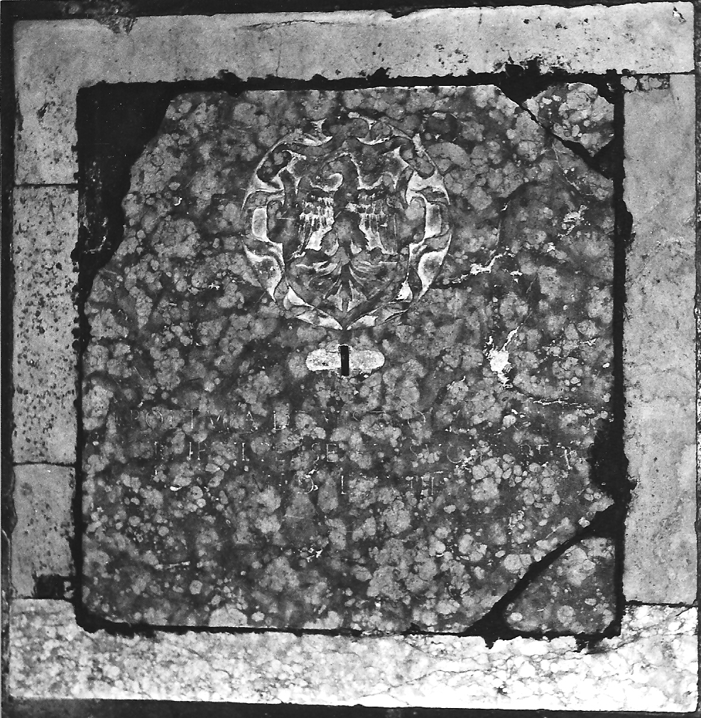 lapide, opera isolata - bottega ferrarese (sec. XVI)