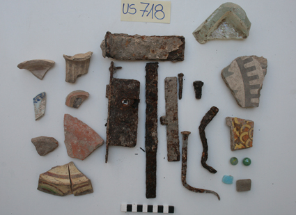 materiale proveniente da Unità Stratigrafica (ceramica, materiale di rivestimento, materiale lapideo, metallo, vetro) (limiti cronologici non precisabili)