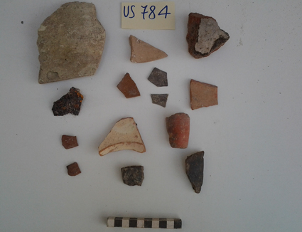 materiale proveniente da Unità Stratigrafica (ceramica, metallo, vetro, materiale di rivestimento) (limiti cronologici non precisabili)